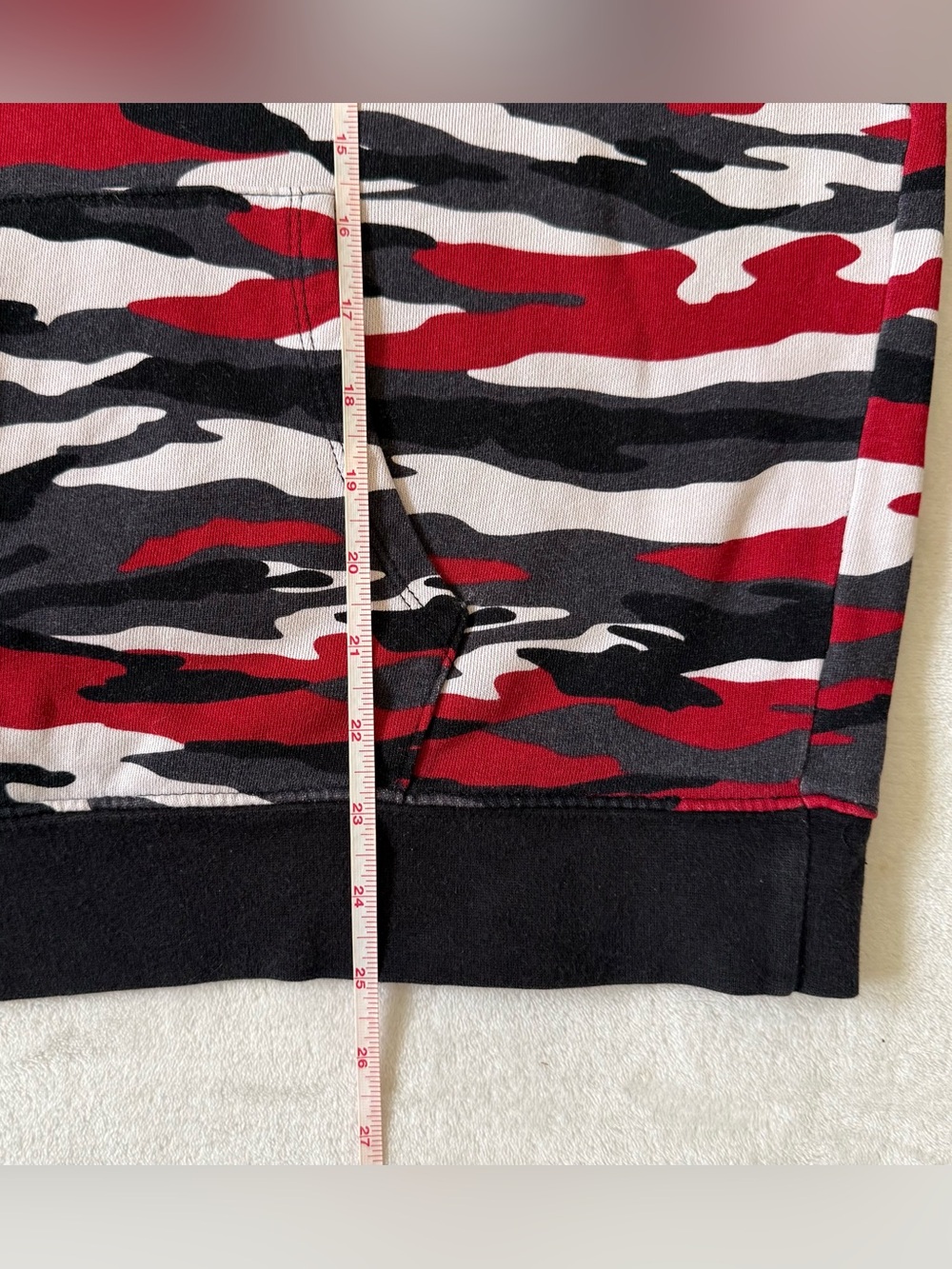 Camouflage Hoodie Red Black White Kangaroo Pocket Sweatshirt Streetwear Unisex - Picture 5 of 7